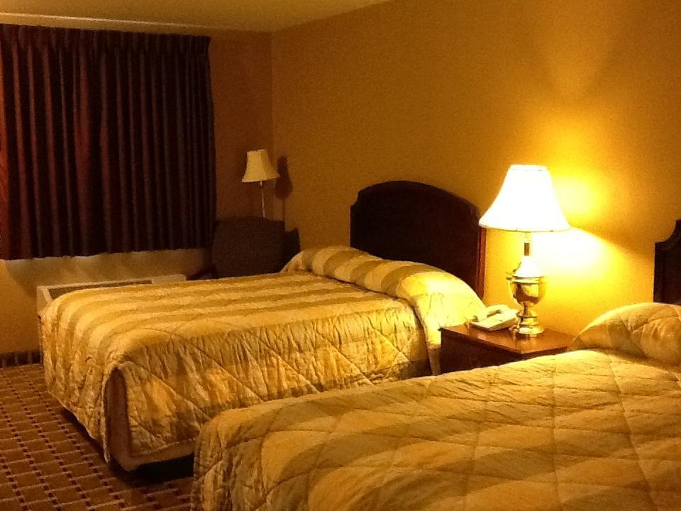Caronoda Motel Central City Room photo